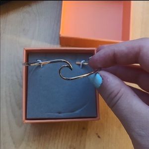 Pura Vida wave bracelet